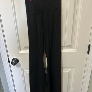 Chic Black Women's Flare Leggings